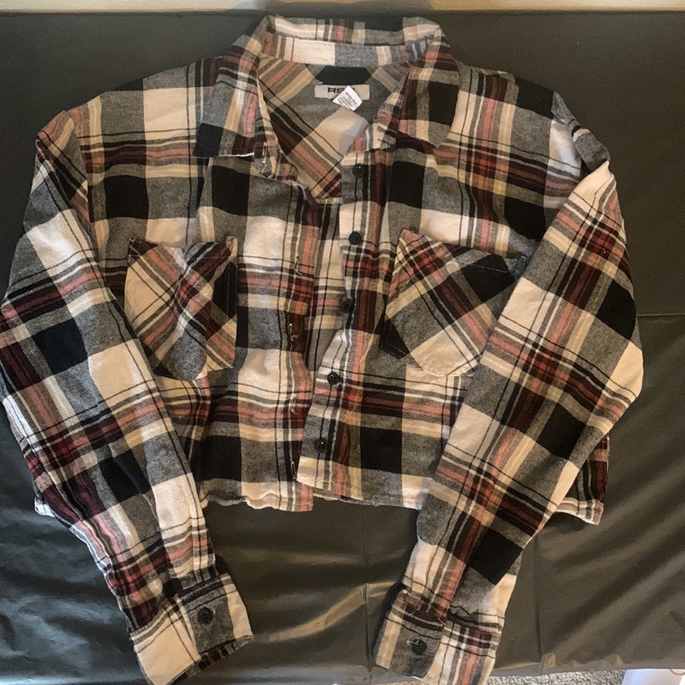 RSQ red and black cropped flannel - Picture 2 of 3